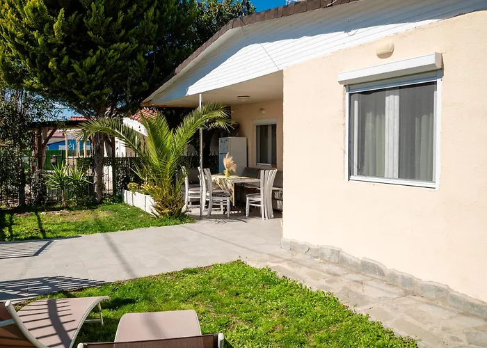 Happy * Nea Kallikrateia