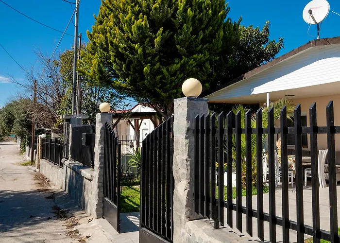 Happy Nea Kallikrateia